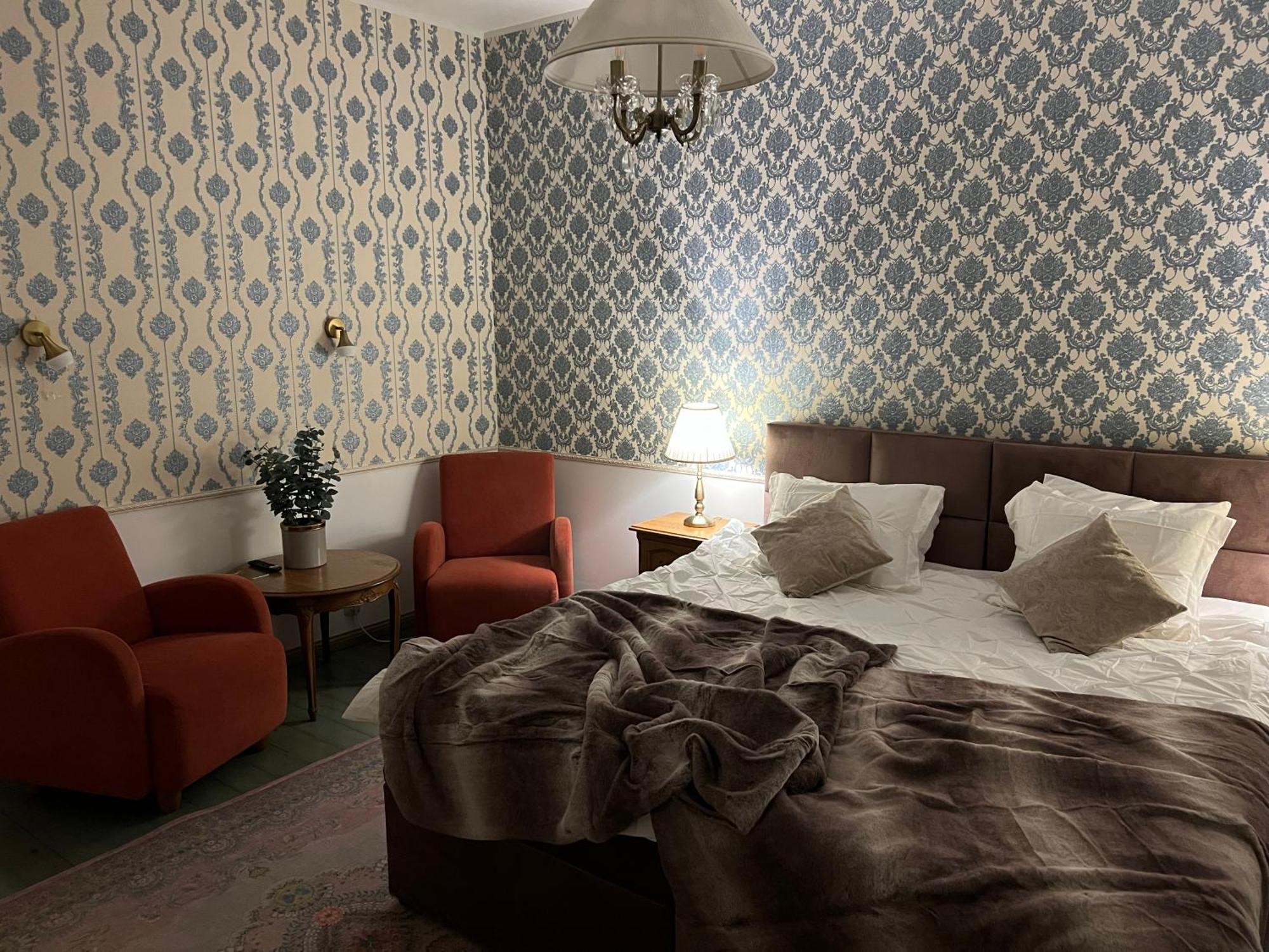 Hotel Saku Mois & Saku Manor Zewnętrze zdjęcie